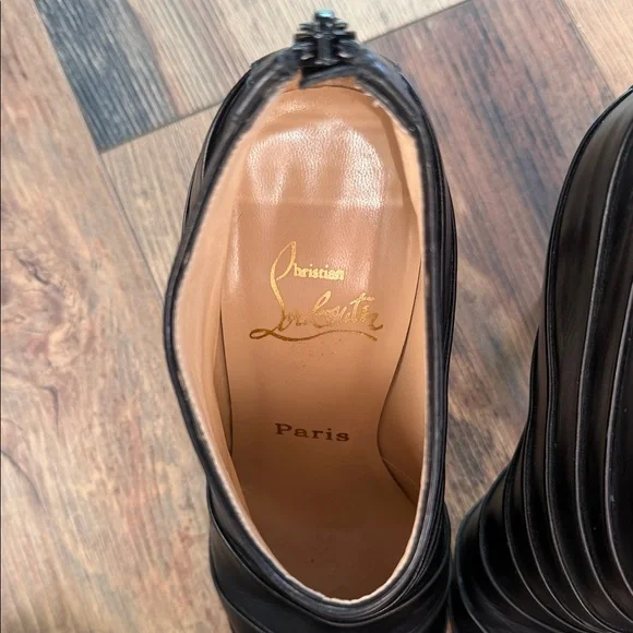 Christian Louboutin Orniron Black Calf Leather Heeled Boots sz 36 (5.5-6US) - Picture 9 of 10